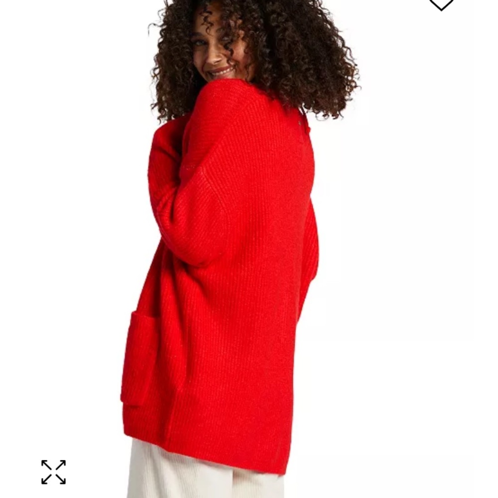 Billabong red sweater